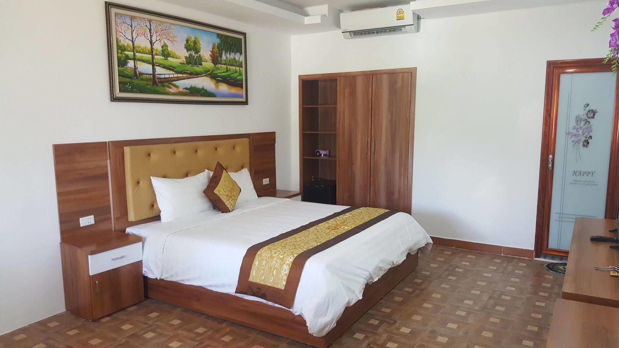 วังเวียง บูทิค โฮเต็ล Hotel ภายนอก รูปภาพ