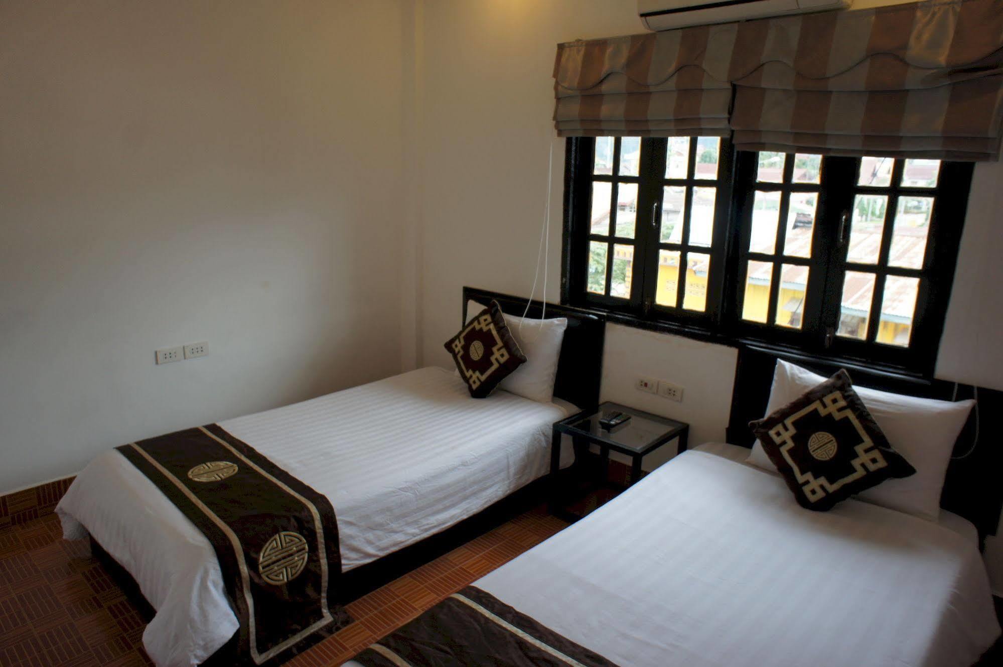 วังเวียง บูทิค โฮเต็ล Hotel ภายนอก รูปภาพ